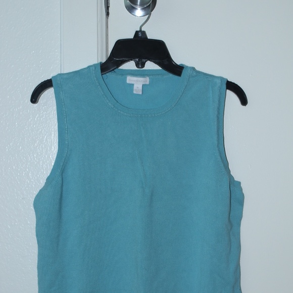 Blue and Green mixed short sleeve sweater - Picture 2 of 3